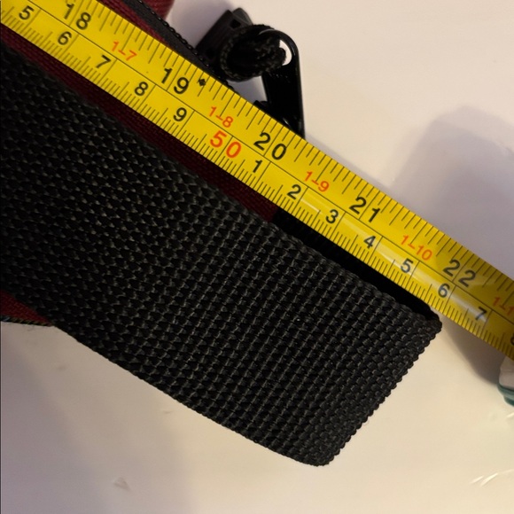 Retro Geometric Pattern Burgundy Women's Fanny Pack - Picture 4 of 9